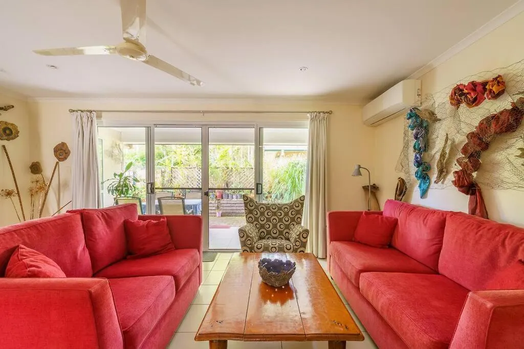 Cosy Home In Yandina